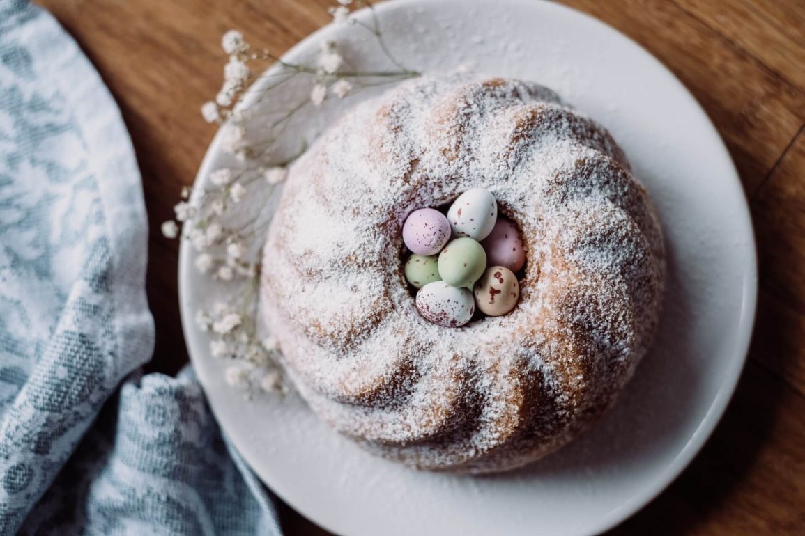 easter cake filled with mini eggs